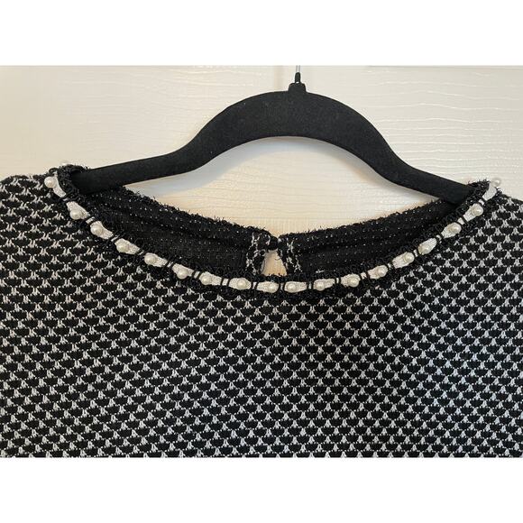 Elle Womens XL Pearl Embellished Blouse 3/4 Sleeve Collar Black White Pattern - Picture 5 of 11